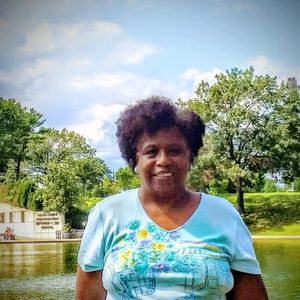 Meet your Posher, Denise